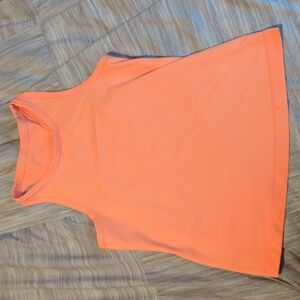 Align tank top